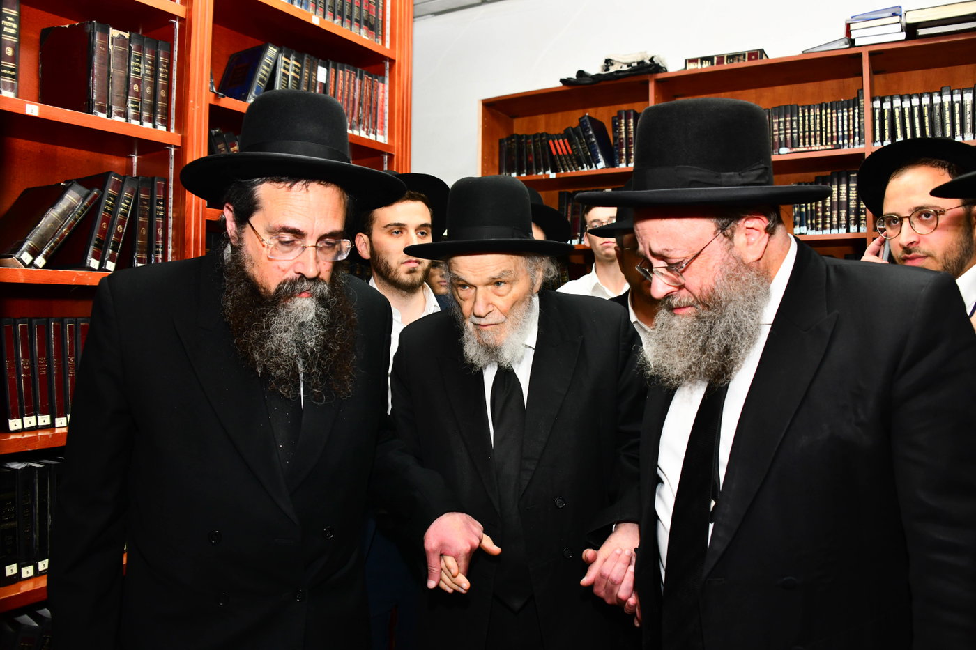 הגרמ"ה הירש בישיבת מיר בברכפלד