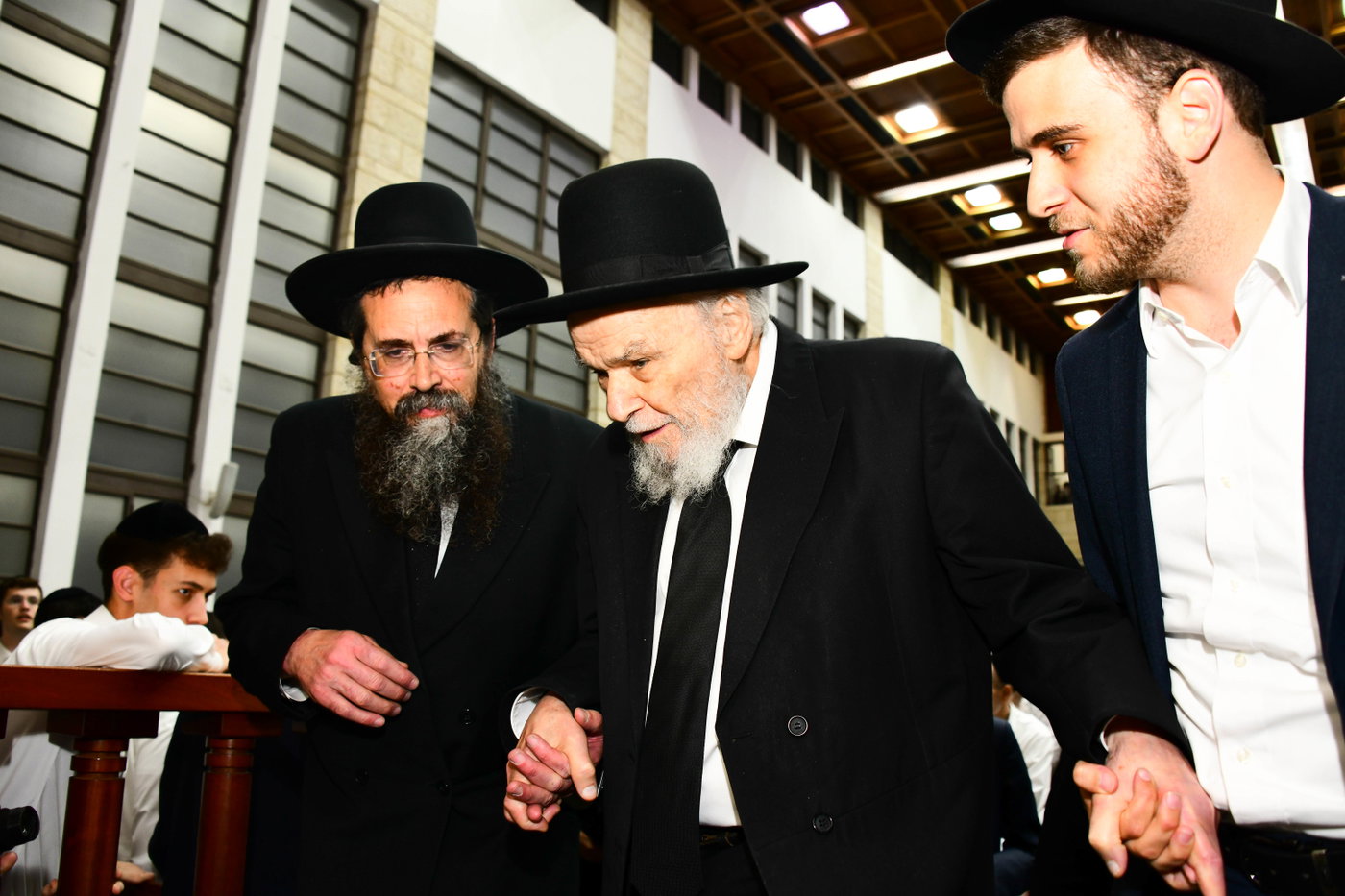 הגרמ"ה הירש בישיבת מיר בברכפלד