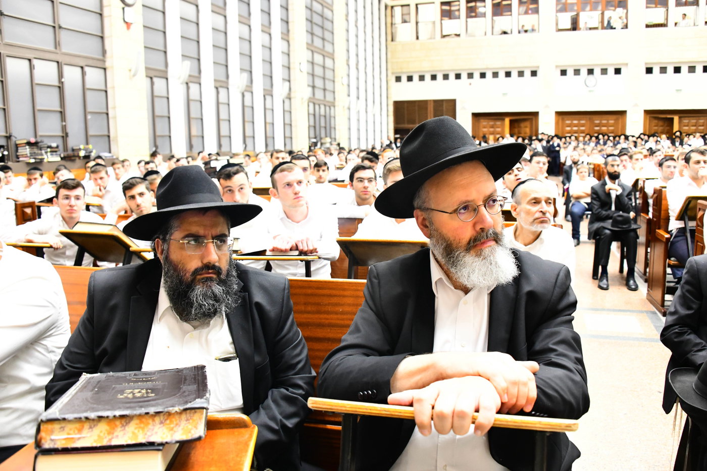 הגרמ"ה הירש בישיבת מיר בברכפלד