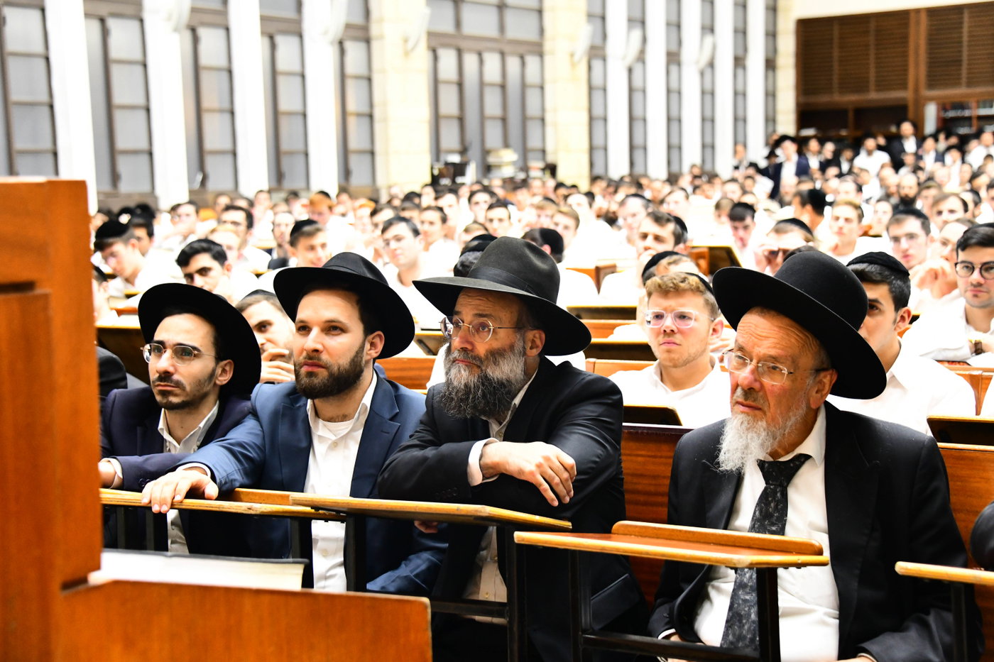 הגרמ"ה הירש בישיבת מיר בברכפלד