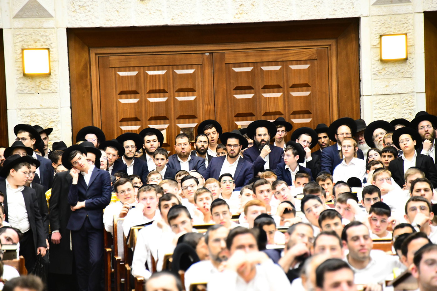 הגרמ"ה הירש בישיבת מיר בברכפלד