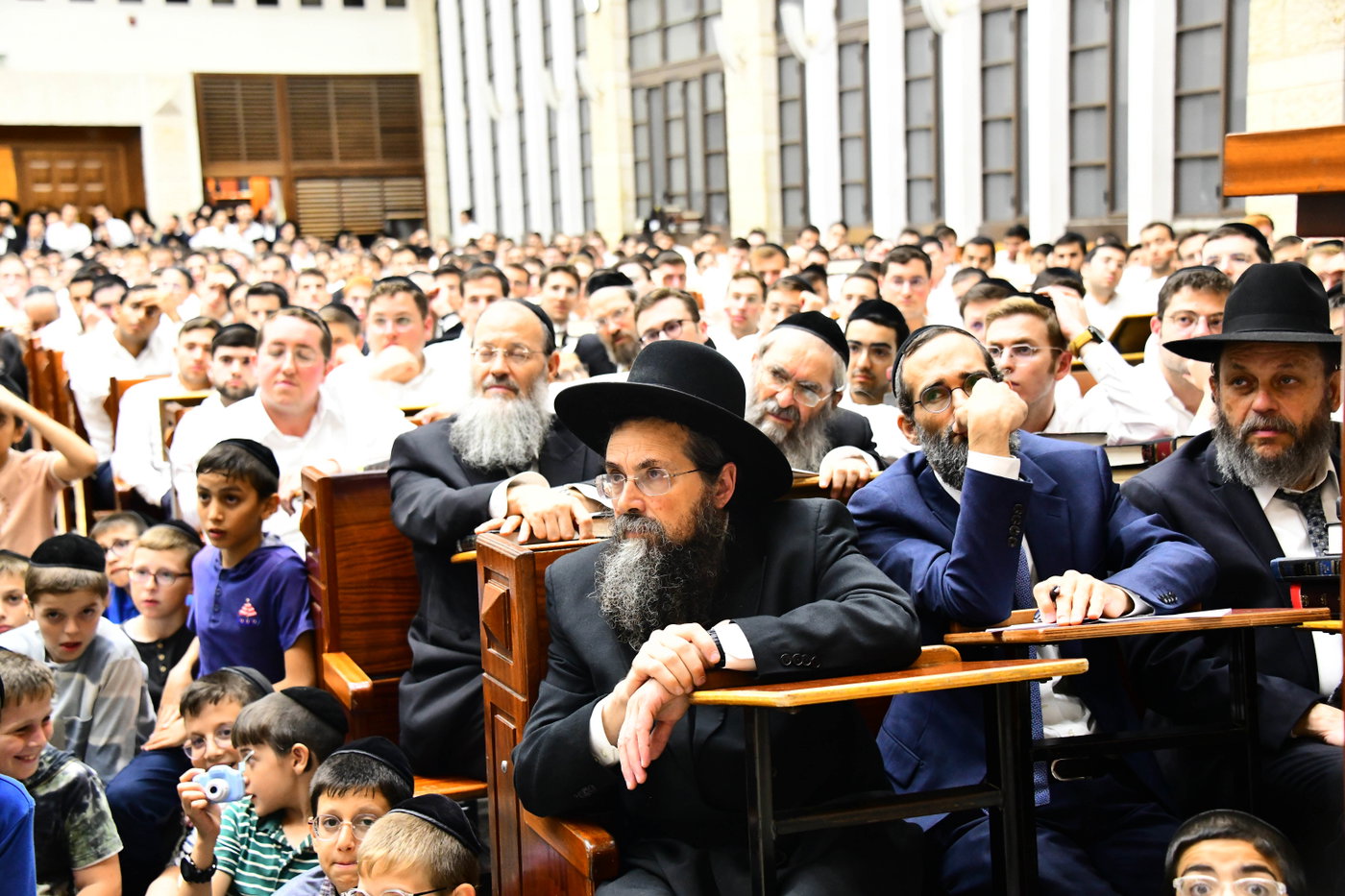 הגרמ"ה הירש בישיבת מיר בברכפלד
