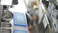 התפרץ לבית קפה בראש השנה וגנב כסף ונעצר זמן קצר אחרי | תיעוד