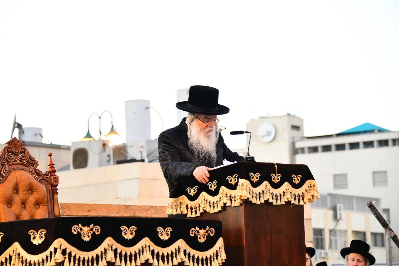 האדמו"ר מדארג בתשליך