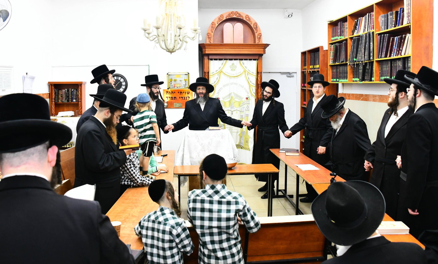 האדמו"ר מספינקא רמת אהרן