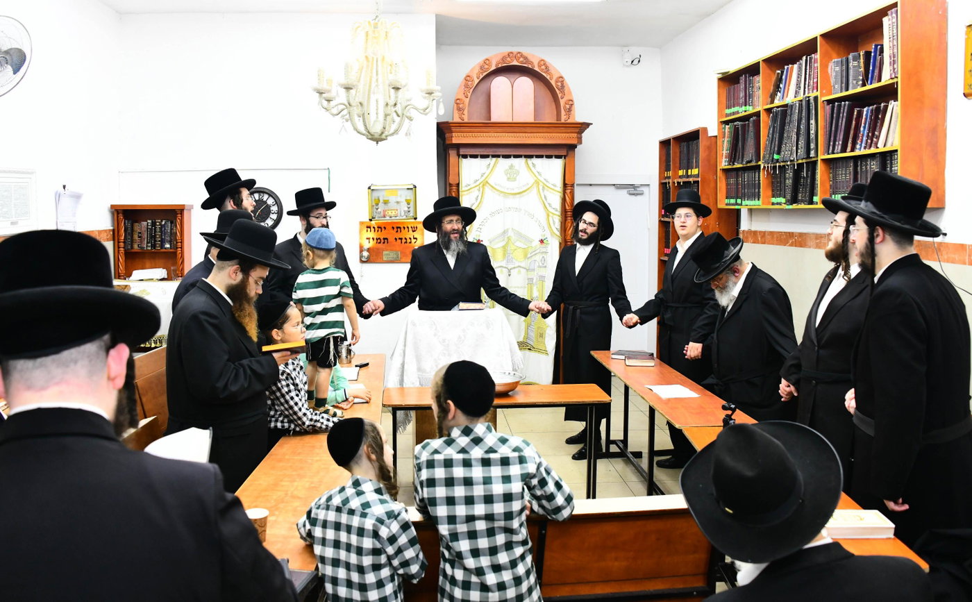האדמו"ר מספינקא רמת אהרן