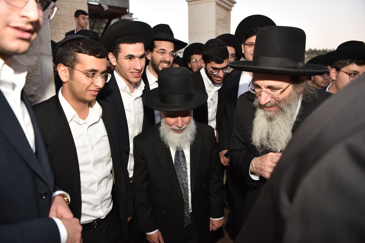 הגר"ב פינקל באבני נזר