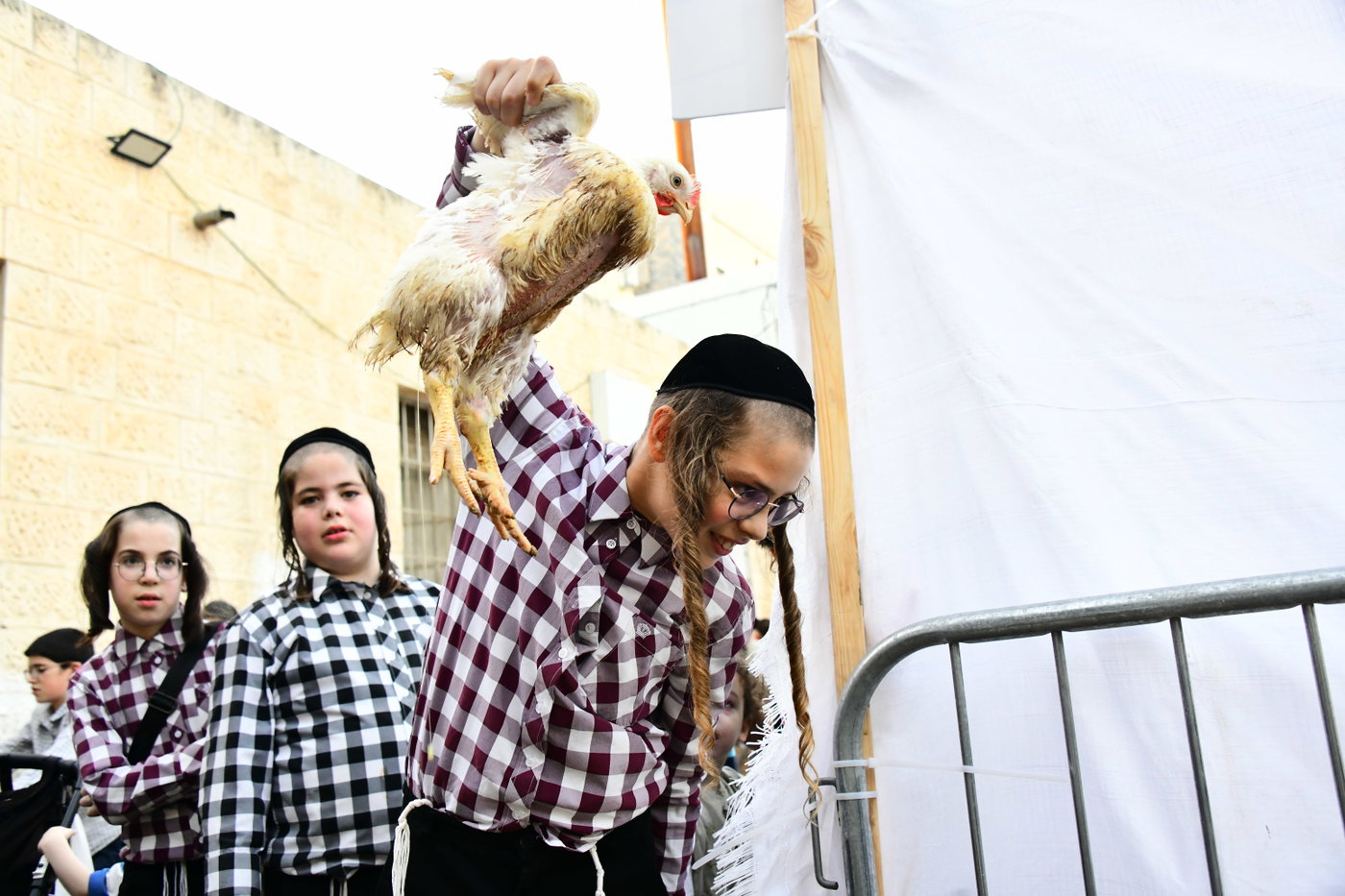 מנהג כפרות בבני ברק