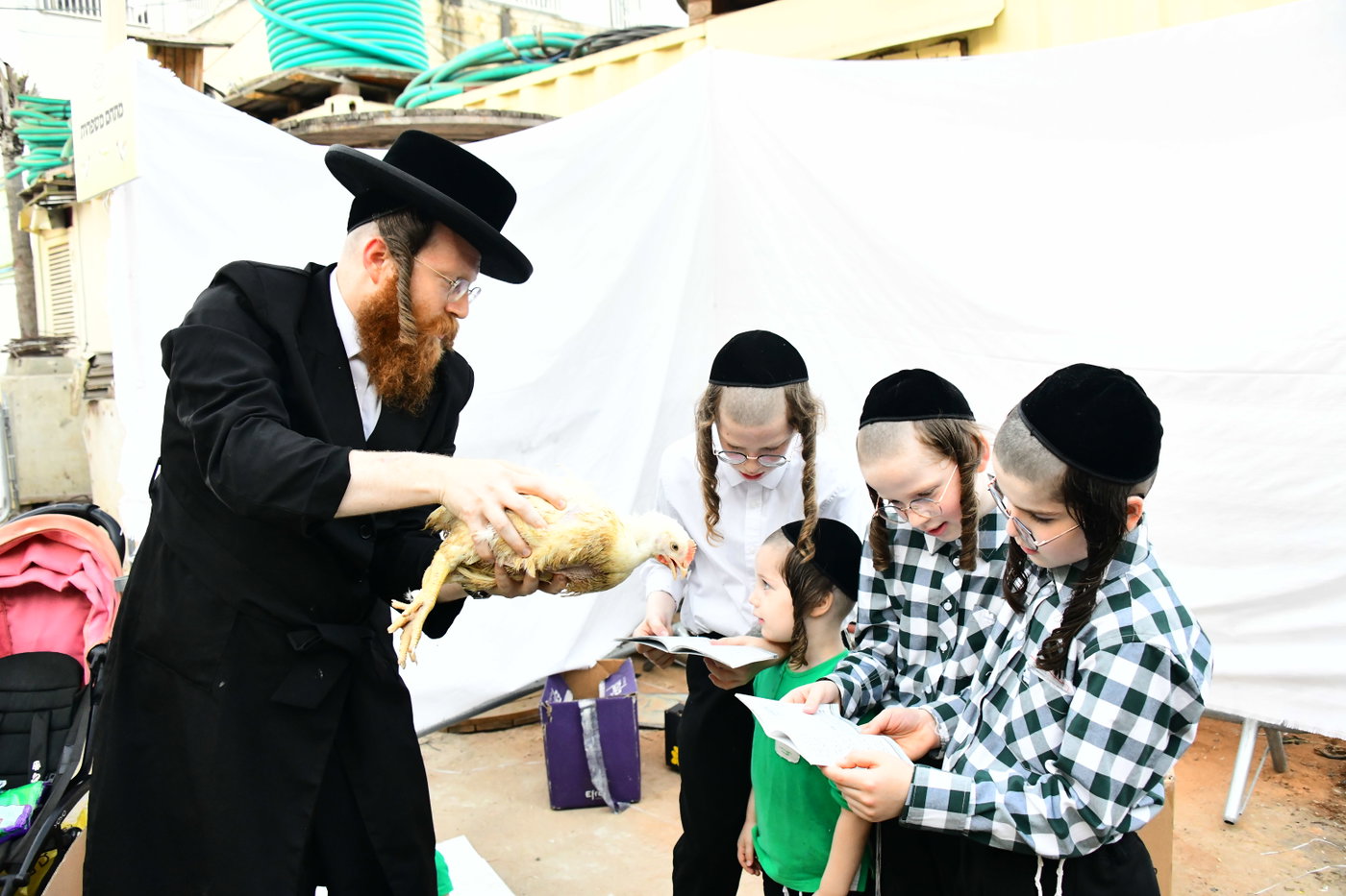 מנהג כפרות בבני ברק