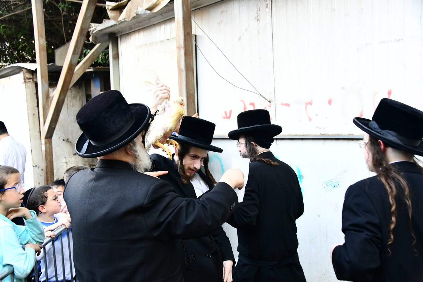 מנהג כפרות בבני ברק