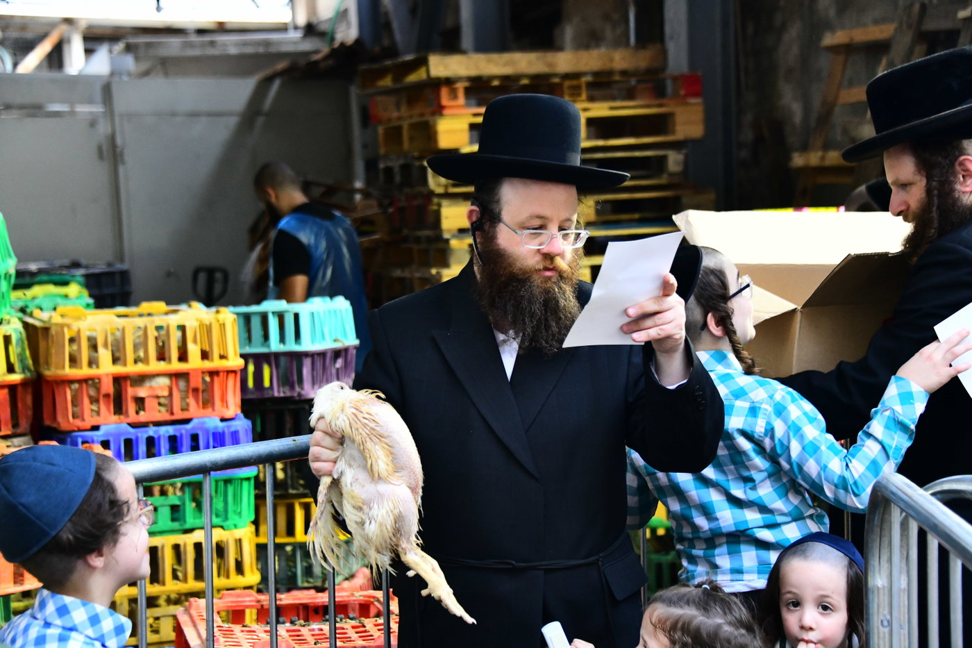 מנהג כפרות בבני ברק