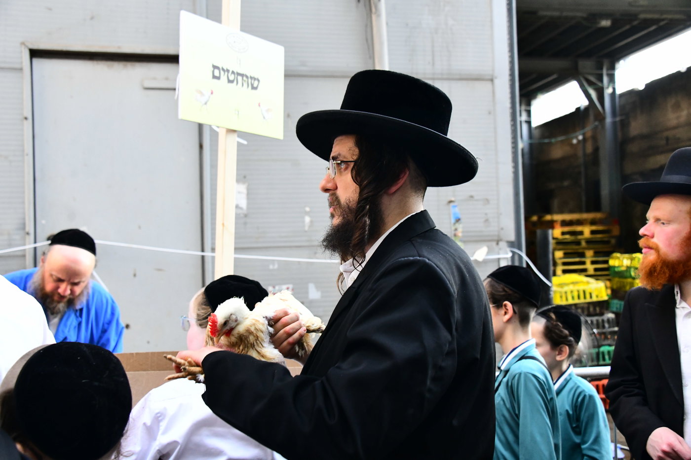 מנהג כפרות בבני ברק