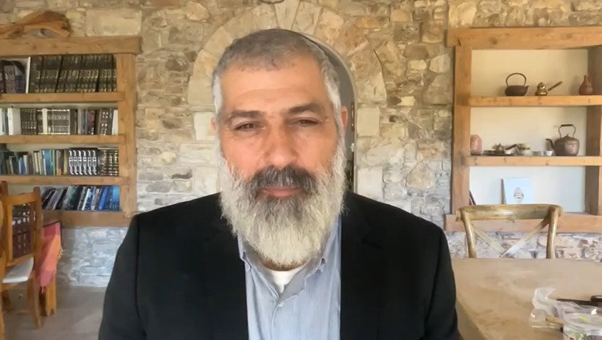 צבי יחזקאלי בפינה מיוחדת לפרשת האזינו