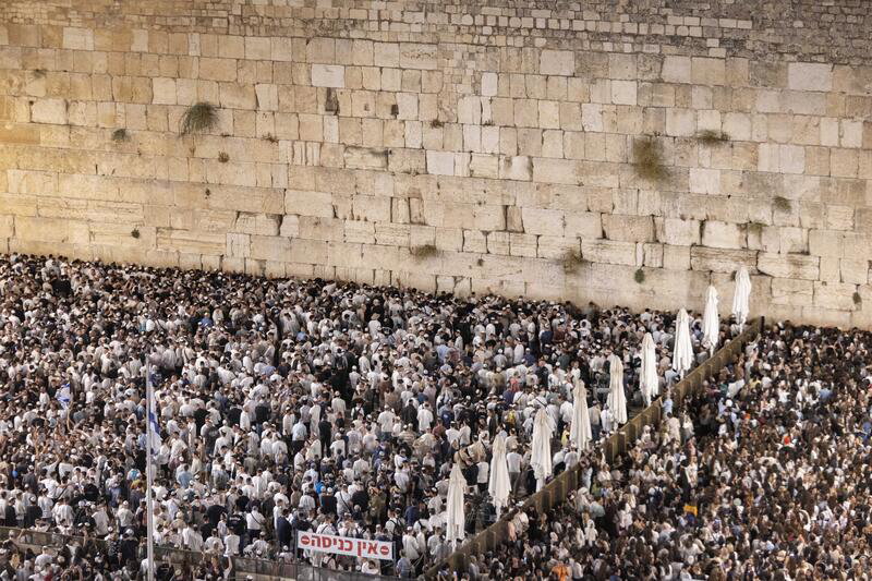 היום: ירידה ניכרת בטמפרטורות, גשם בצפון הארץ | יום כיפור: עלייה במידות החום
