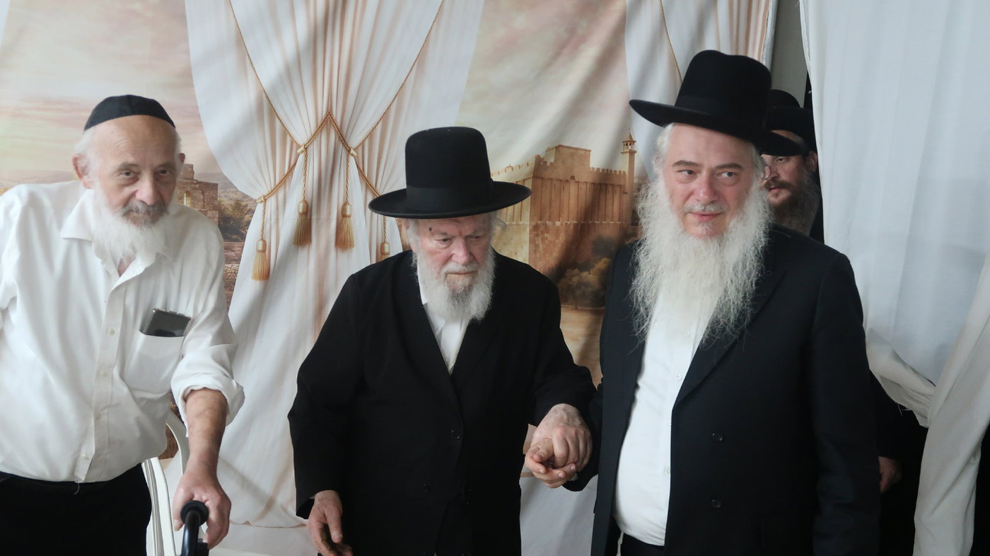 הגר"י זילברשטיין במנהג כפרות
