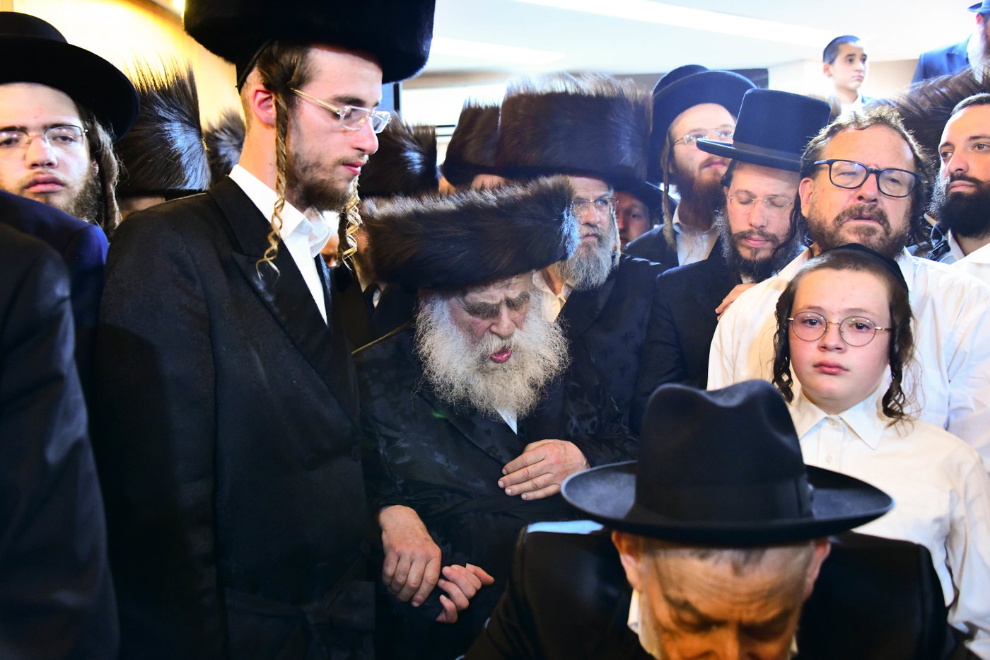 מסע הלויית הגר"מ אויערבאך זצ"ל