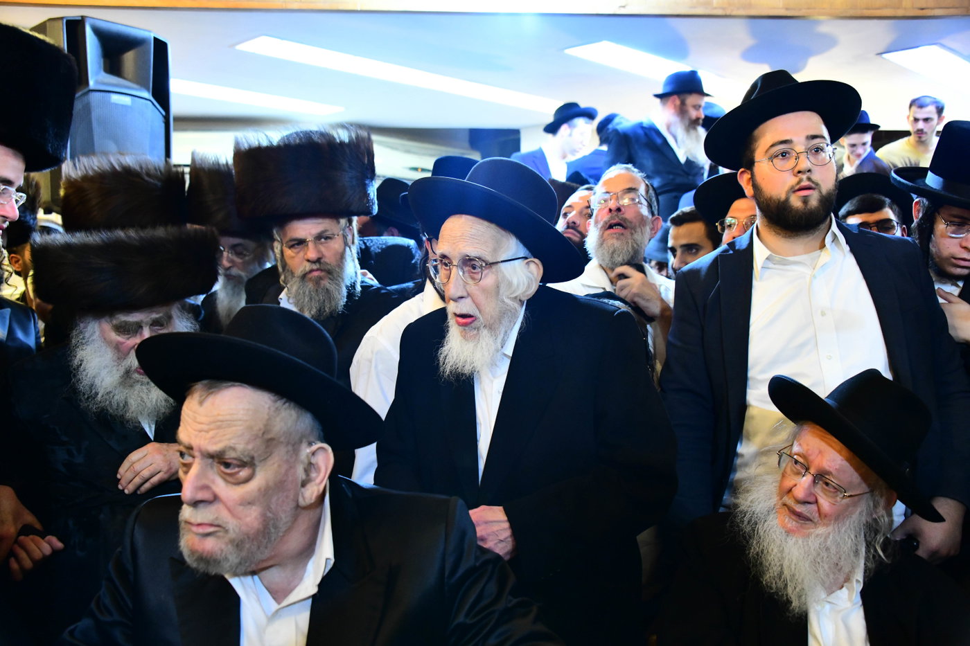 מסע הלויית הגר"מ אויערבאך זצ"ל