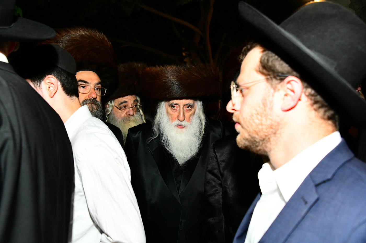 מסע הלויית הגר"מ אויערבאך זצ"ל