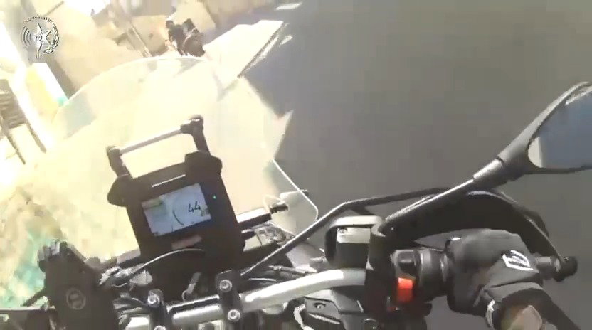 מרדף דרמטי בכפר יאסיף: רוכב קטנוע הרכיב ילד בן 7 ונמלט מהמשטרה