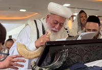הראש"ל בתקיעת השופר עם צאת הצום