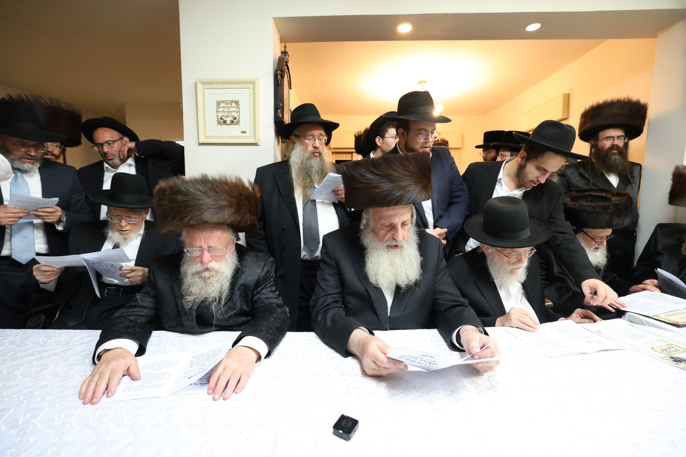 המעמד במעונו של הגר"ד סגל