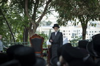 האדמו"ר מסערט ויז'ניץ בתשליך