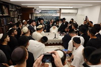 המעמד במעונו של הגר"מ שטרנבוך