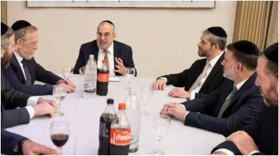 יעקב אשר בראש - בלי הח"כים שהודחו: 'דגל התורה' קיימה ישיבת היערכות