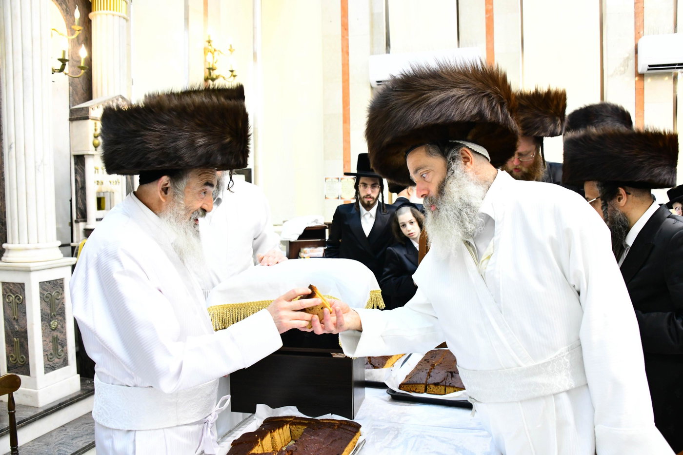 ערב יום כיפור בחצה"ק לעלוב