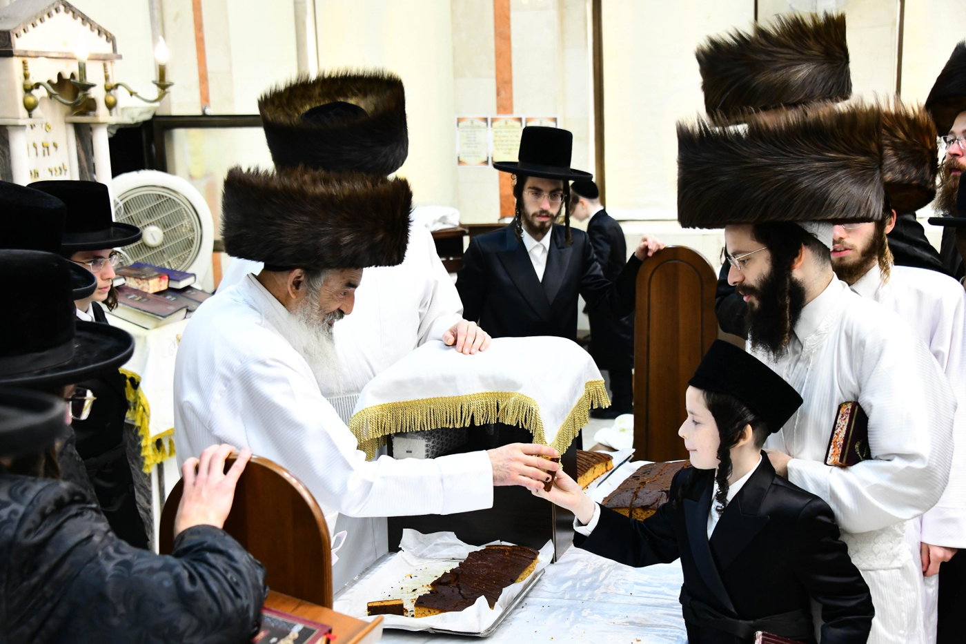 ערב יום כיפור בחצה"ק לעלוב