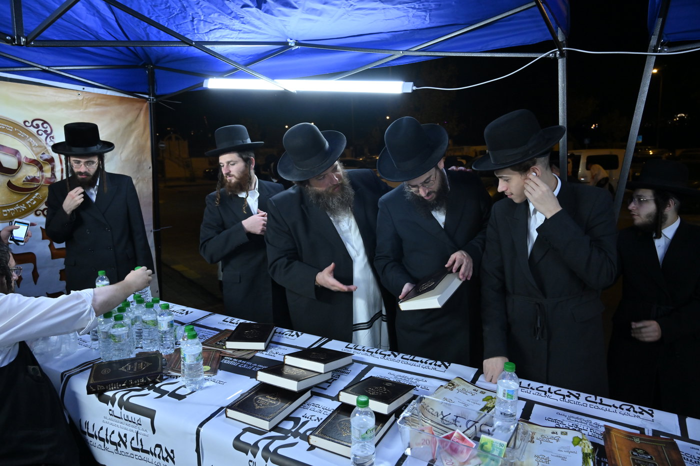הילולת בעל ה'סולם' אצל האדמו"ר מאשלג בני היכלא