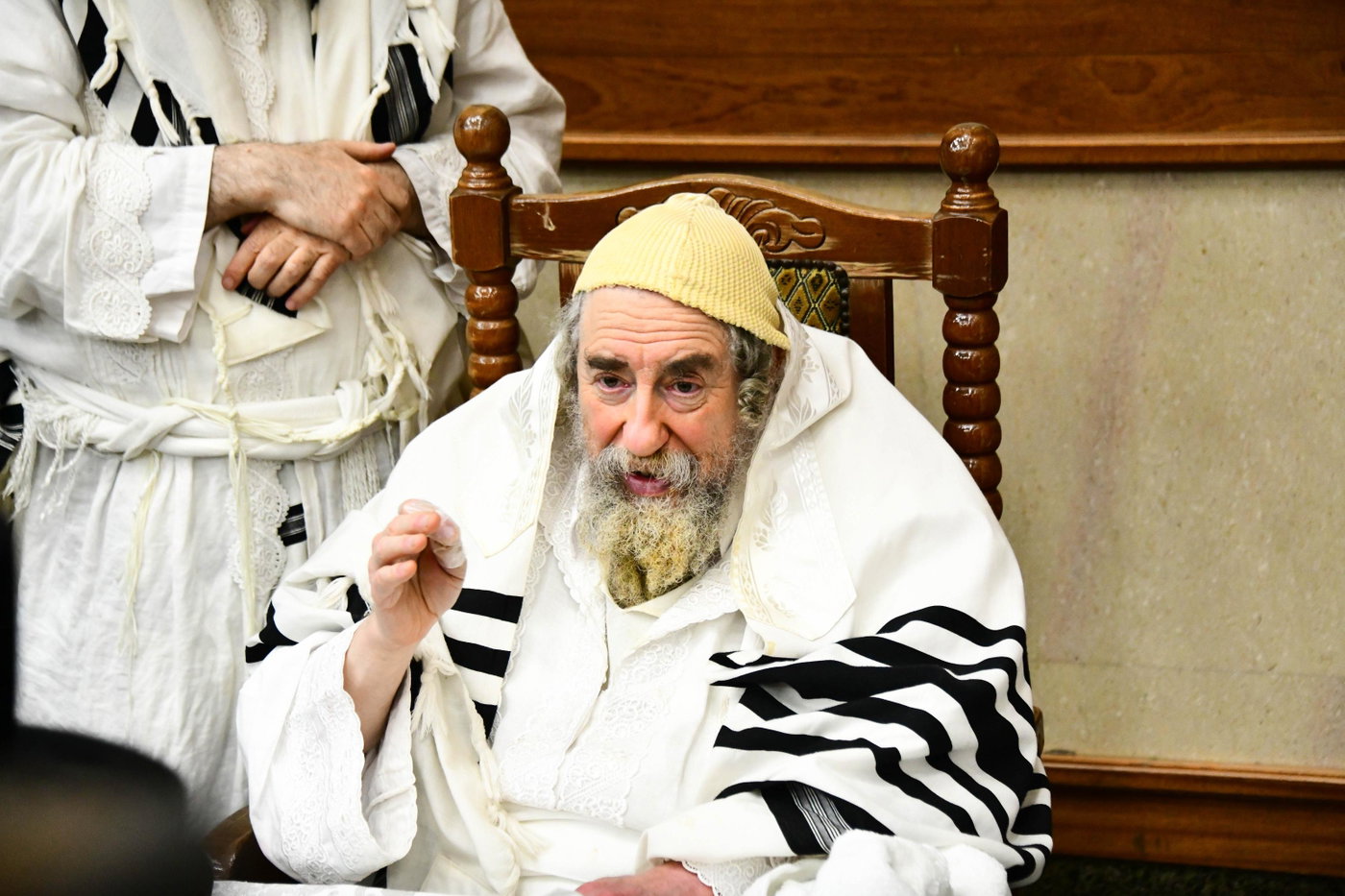 מוצאי יו"כ בחצה"ק רחמסטריווקא