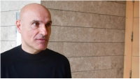 אפי נווה בתביעת ענק כנגד שלטי הענק נגדו: "שירותי הפצת לשון הרע לבעלי ממון"