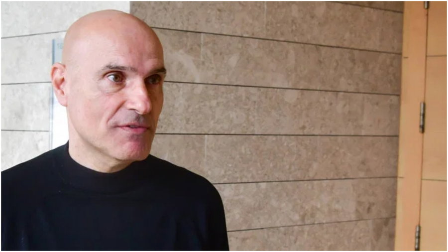 אפי נווה בתביעת ענק כנגד שלטי הענק נגדו: "שירותי הפצת לשון הרע לבעלי ממון"