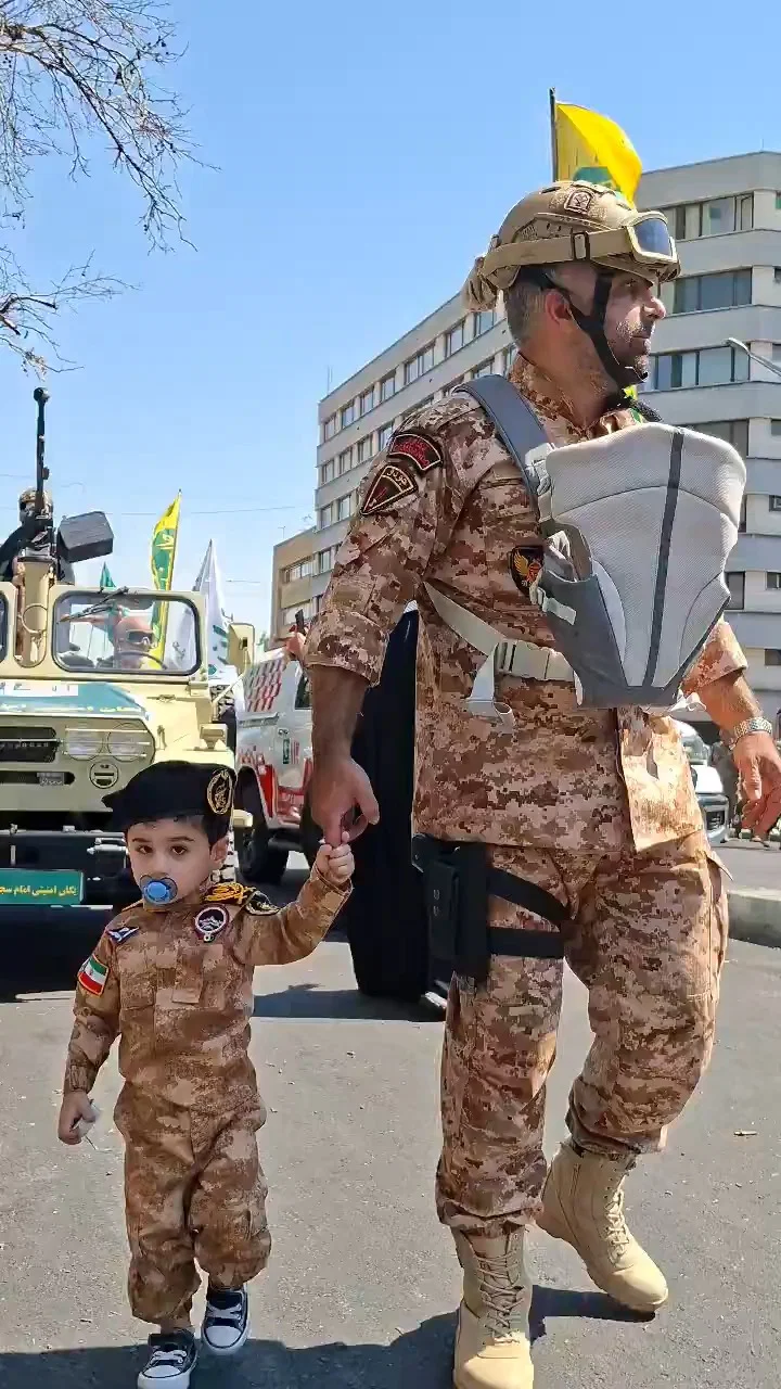 צבא של מיליון אזרחים: התוכנית המפלצתית של משמרות המהפכה נחשפת