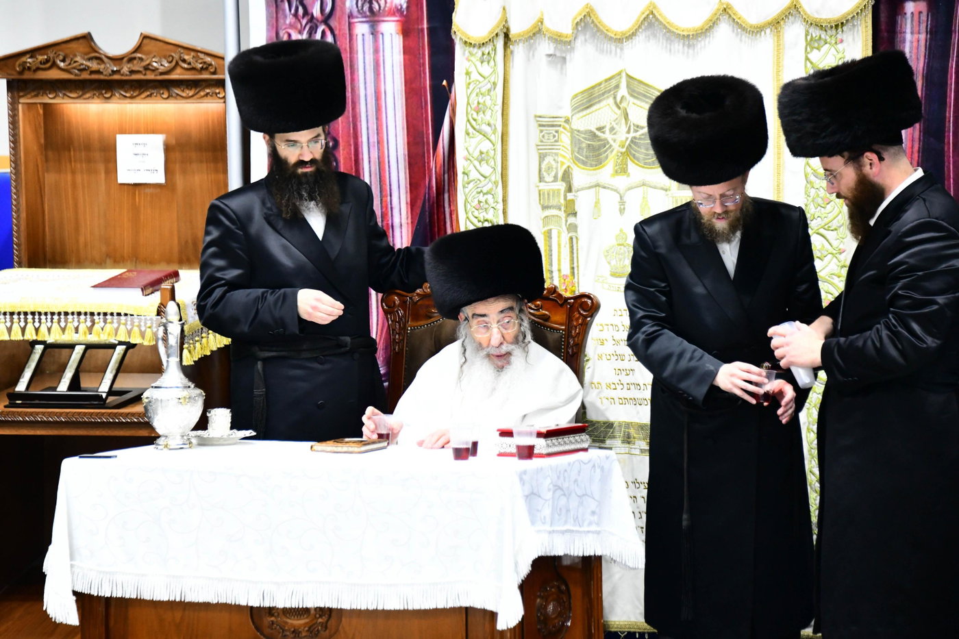 מוצאי יו"כ באלכסנדר