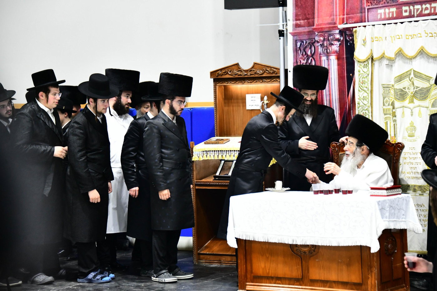מוצאי יו"כ באלכסנדר