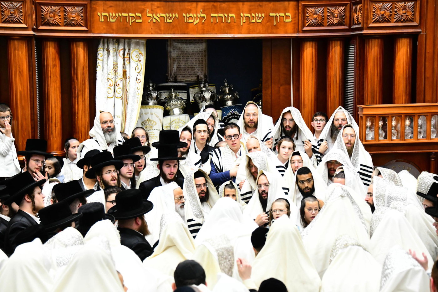 מוצאי יו"כ בסאדיגורה