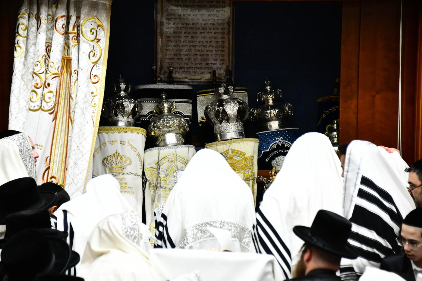 מוצאי יו"כ בסאדיגורה