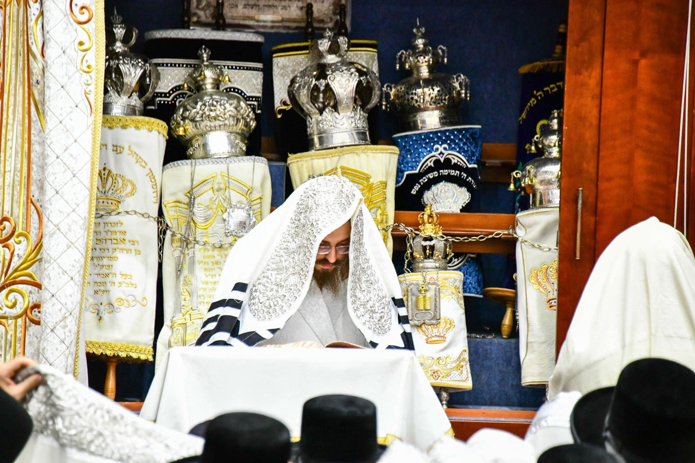 מוצאי יו"כ בסאדיגורה