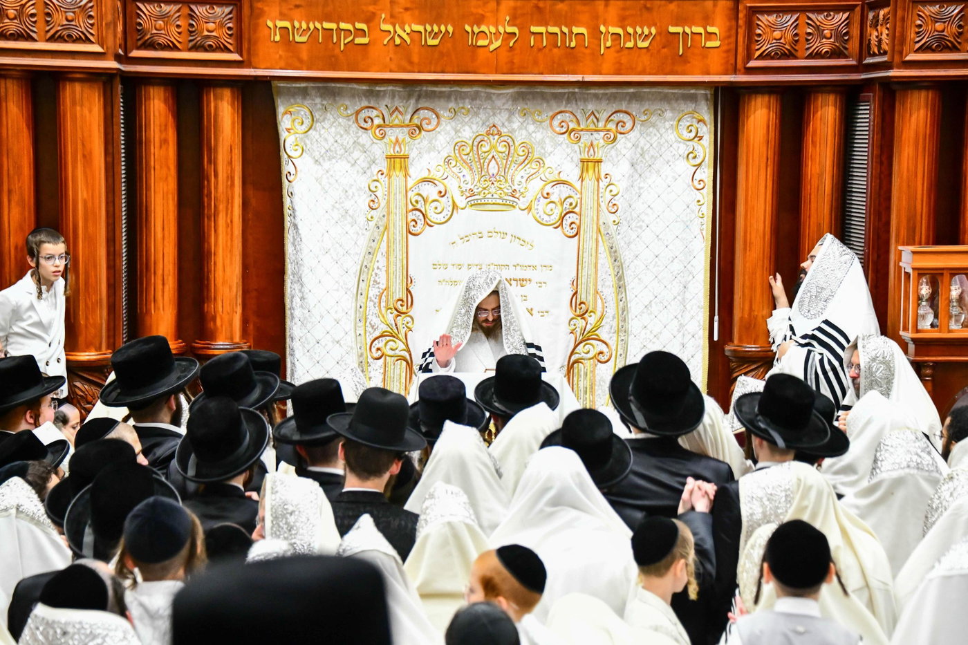 מוצאי יו"כ בסאדיגורה