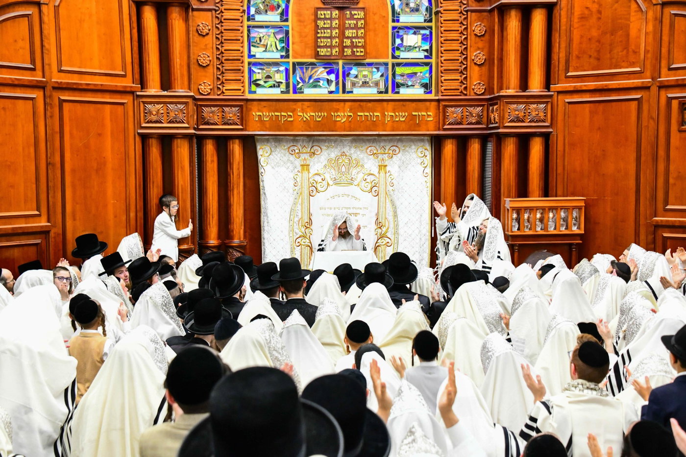 מוצאי יו"כ בסאדיגורה