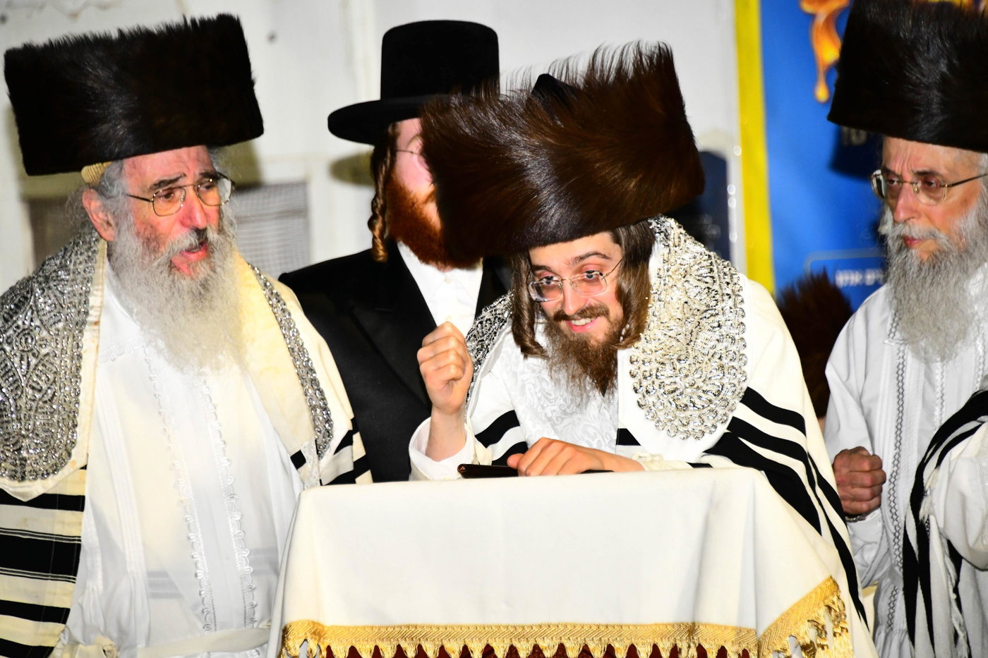 מוצאי יו"כ בסאדיגורה