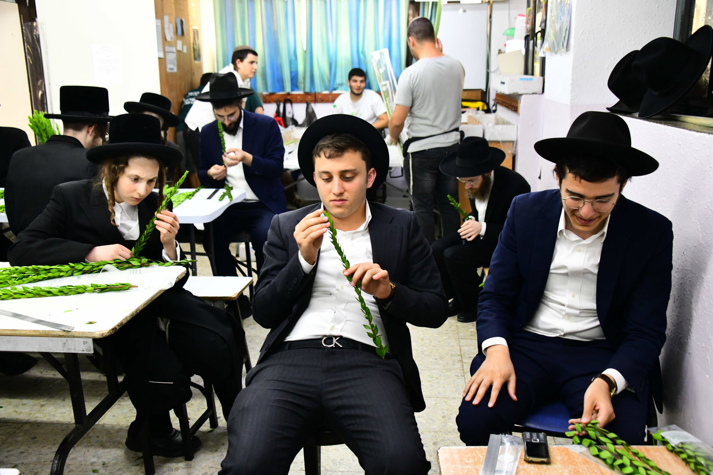 אווירת ערב חג הסוכות בבני ברק