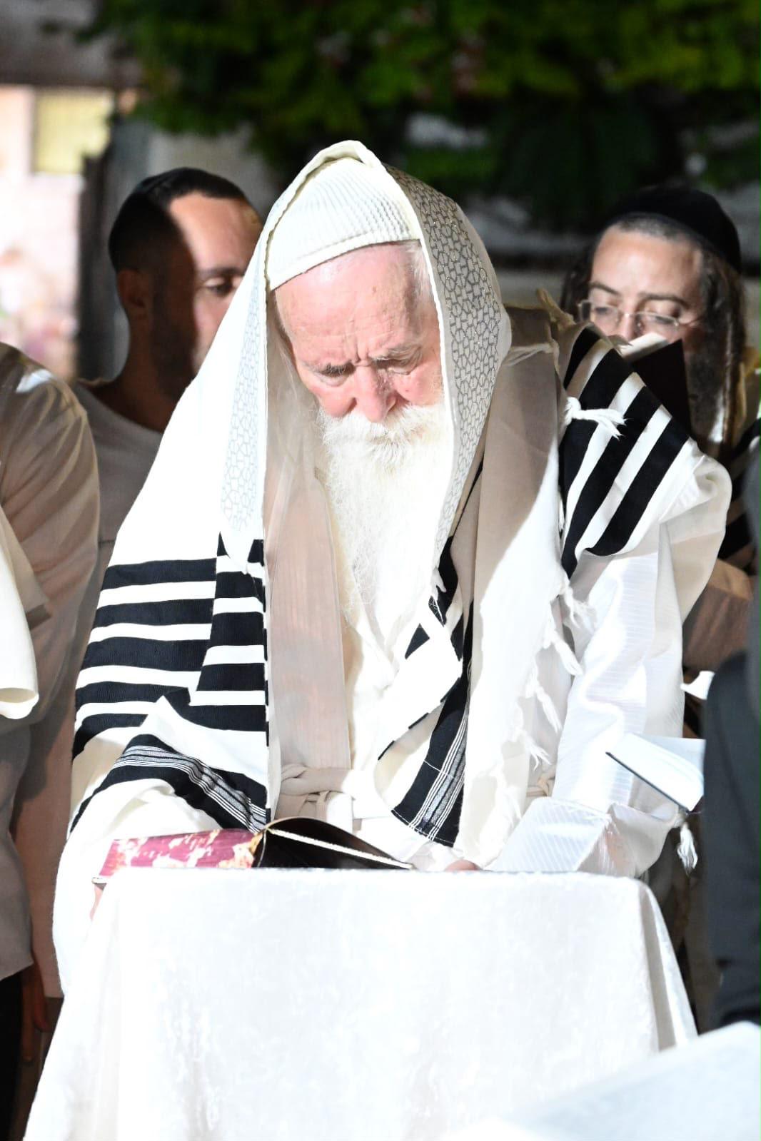 ימים נוראים אצל הגרי"ד גרוסמן