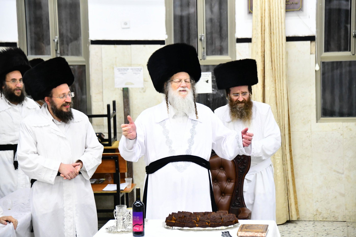 מוצאי יו"כ במודז'יץ
