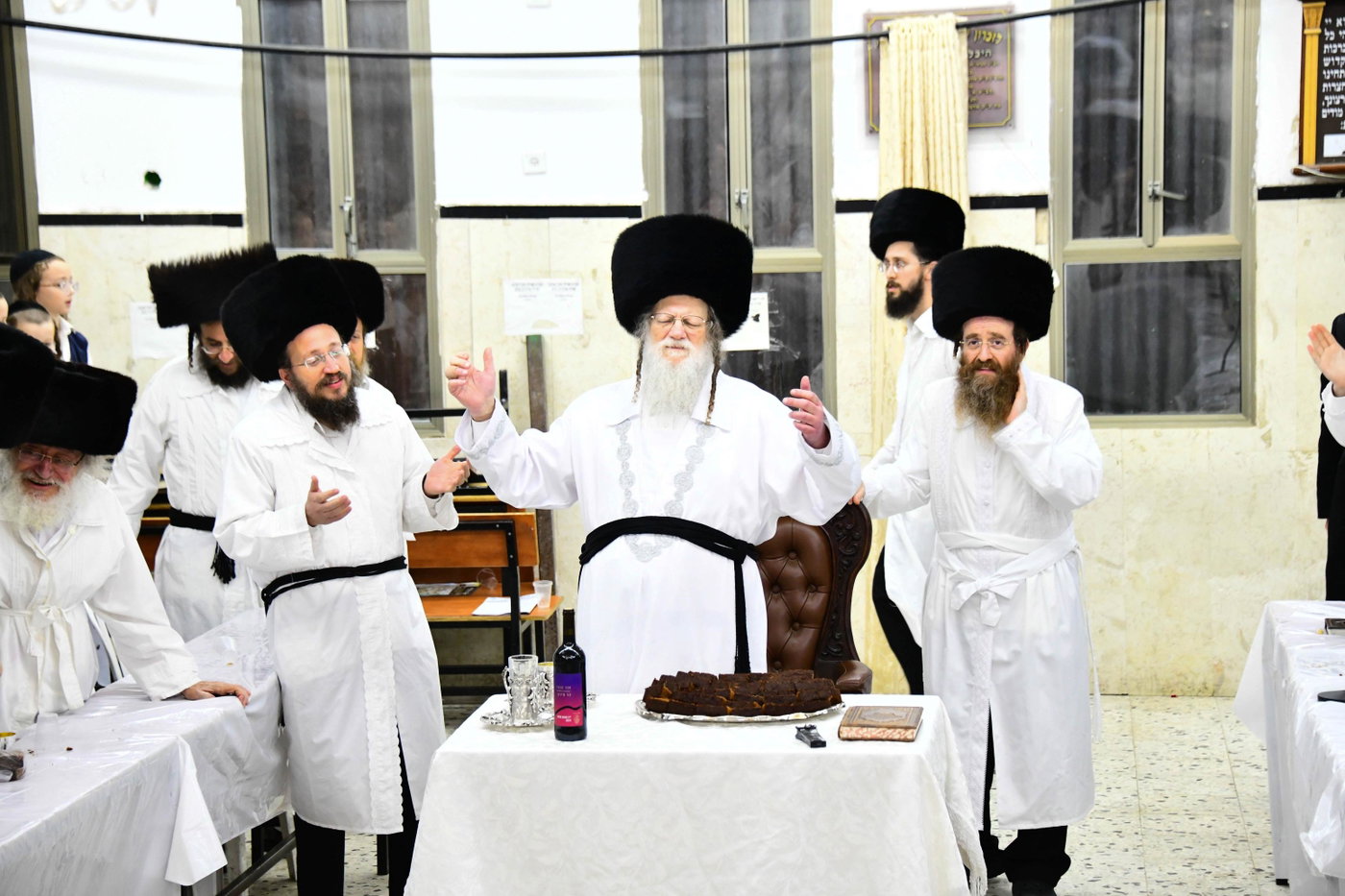 מוצאי יו"כ במודז'יץ