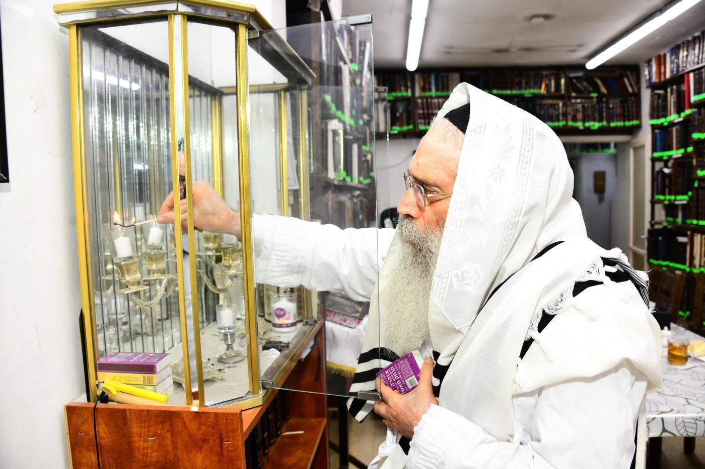 ערב יו"כ אצל הגר"ש שטיינמן