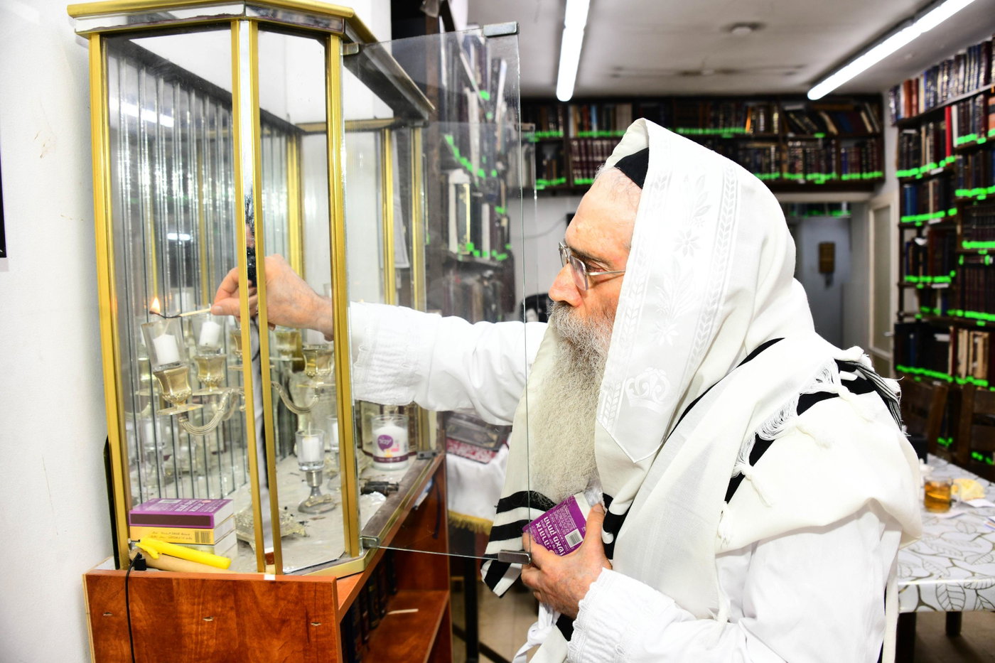 ערב יו"כ אצל הגר"ש שטיינמן