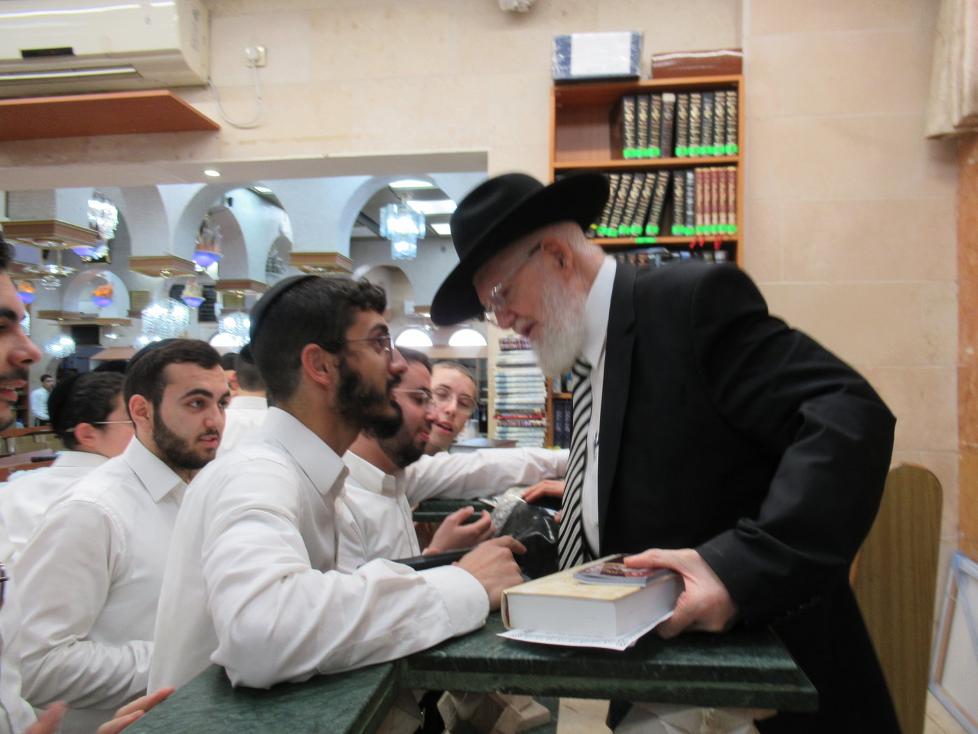 עריו"כ בכסא רחמים